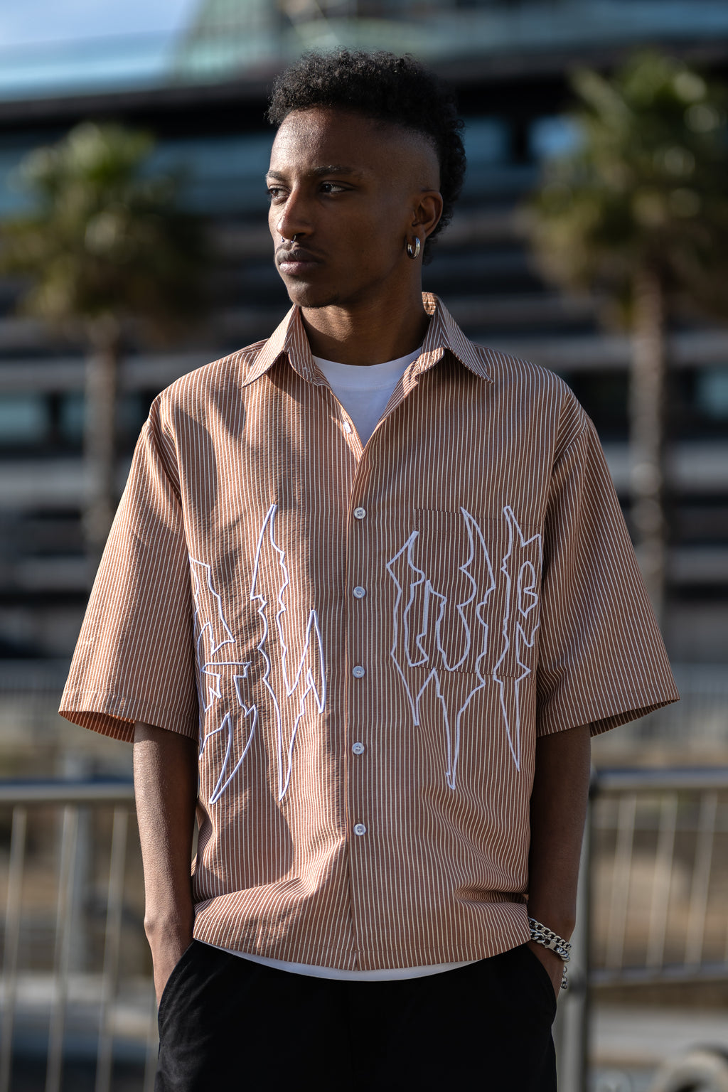 CAMISA CROP CAMEL