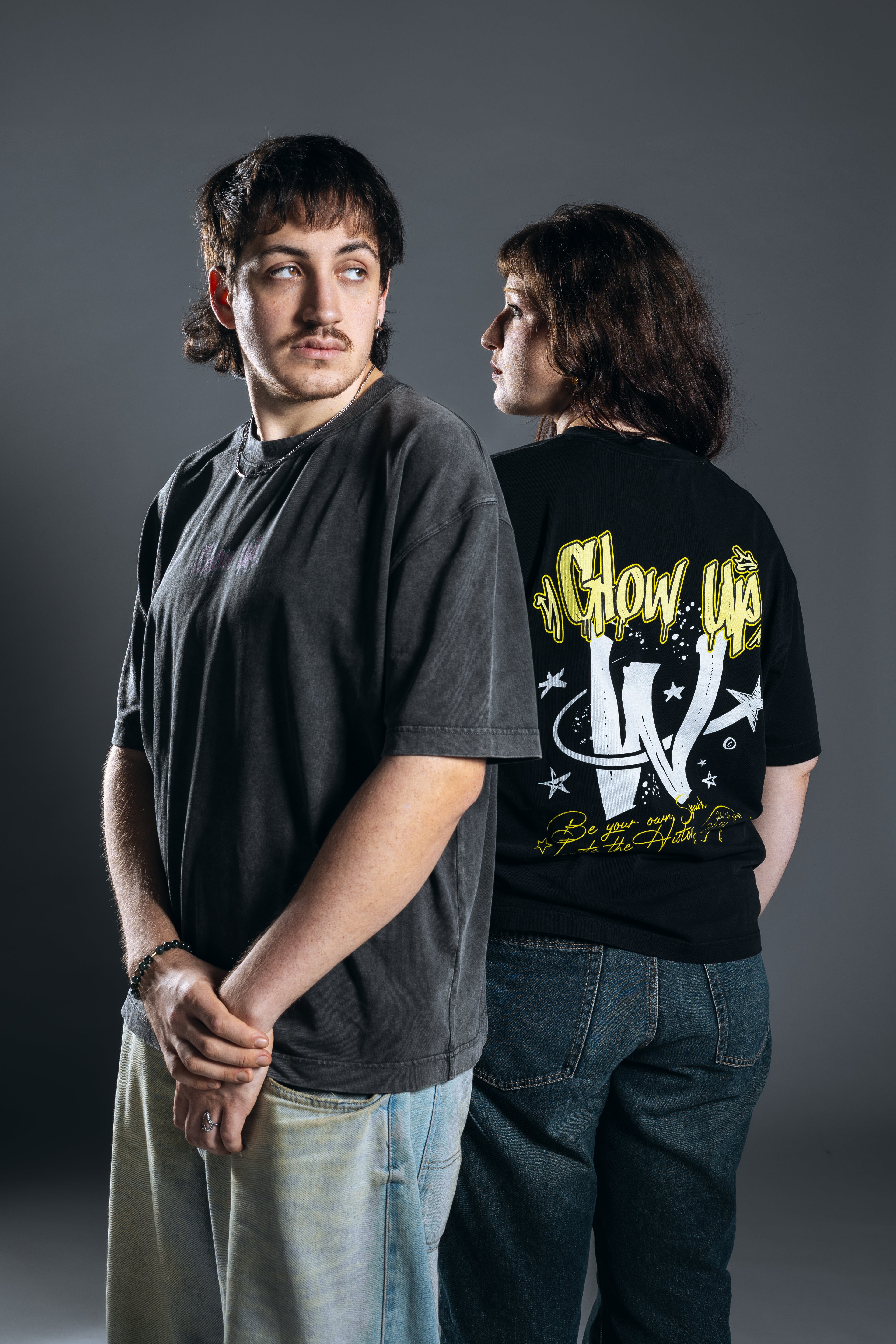 CAMISETA GRAFFITI NEGRA
