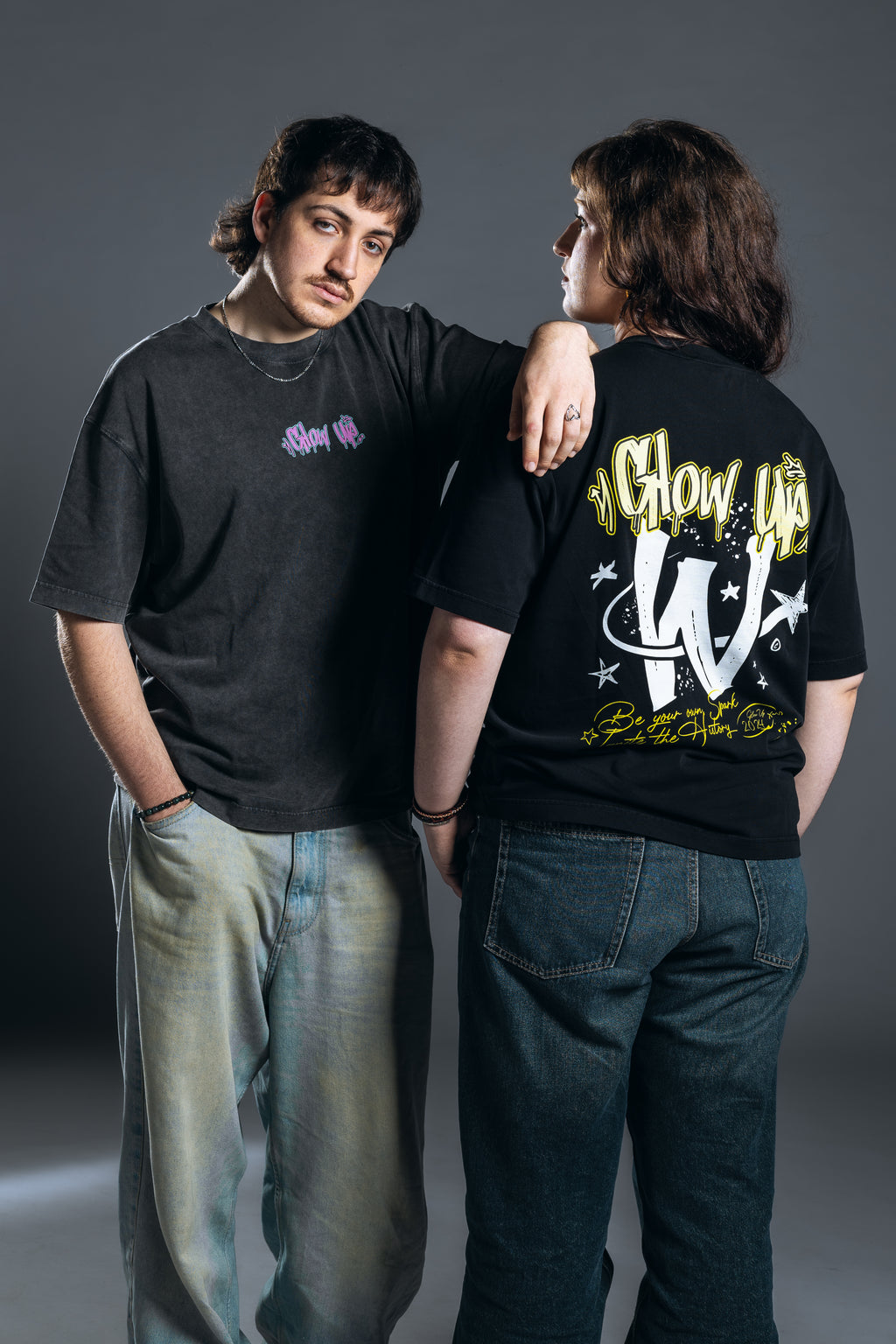 CAMISETA GRAFFITI NEGRA
