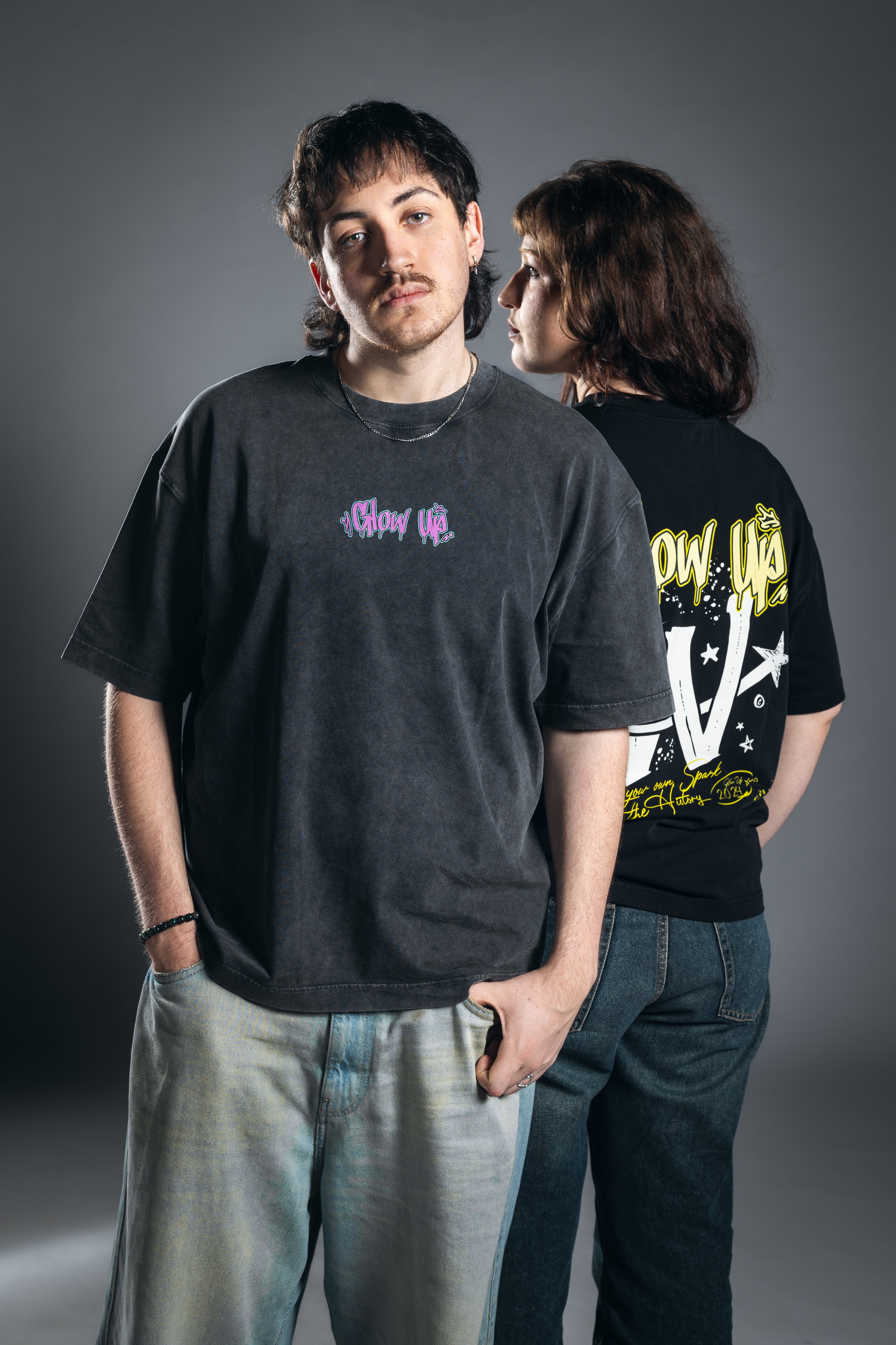 CAMISETA GRAFFITI GRIS