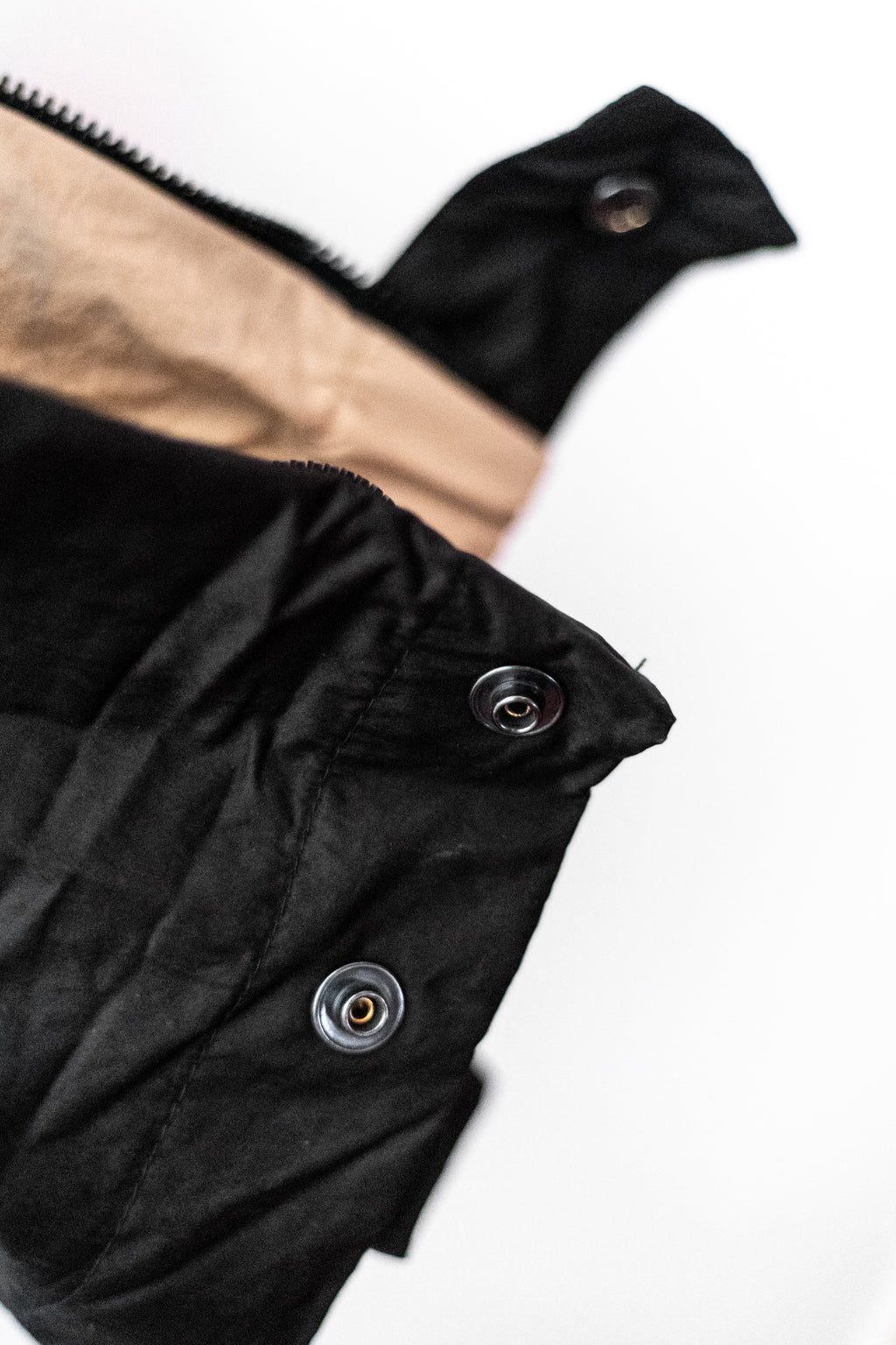 TRACKSUIT CORTAVIENTOS NEGRO